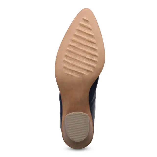 Amalia Mule III