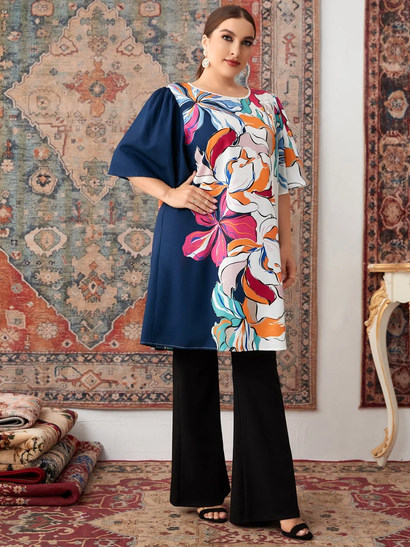 Casual Floral Half Sleeve Round Neck Long Plus Size Blouse