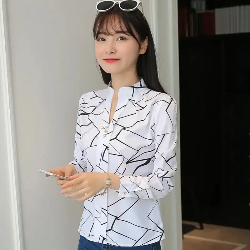 Chic Office Elegance: Women's Striped Print White Tops - Casual Long Sleeve Blouses for a Slim and Stylish Workwear Look