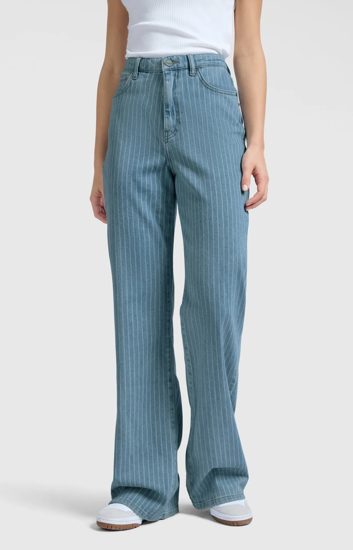 Denim trousers with striped detail (L34)
