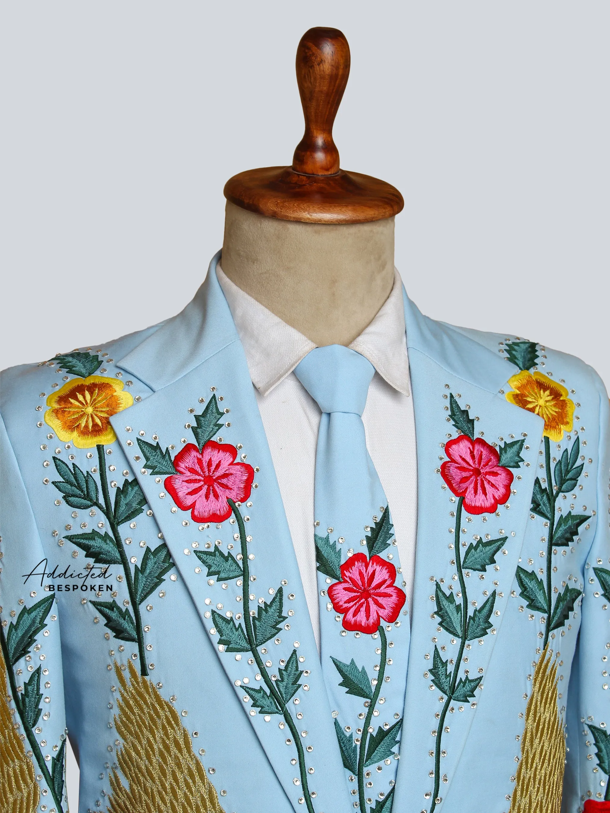 Eagle-Themed Stylish Attire