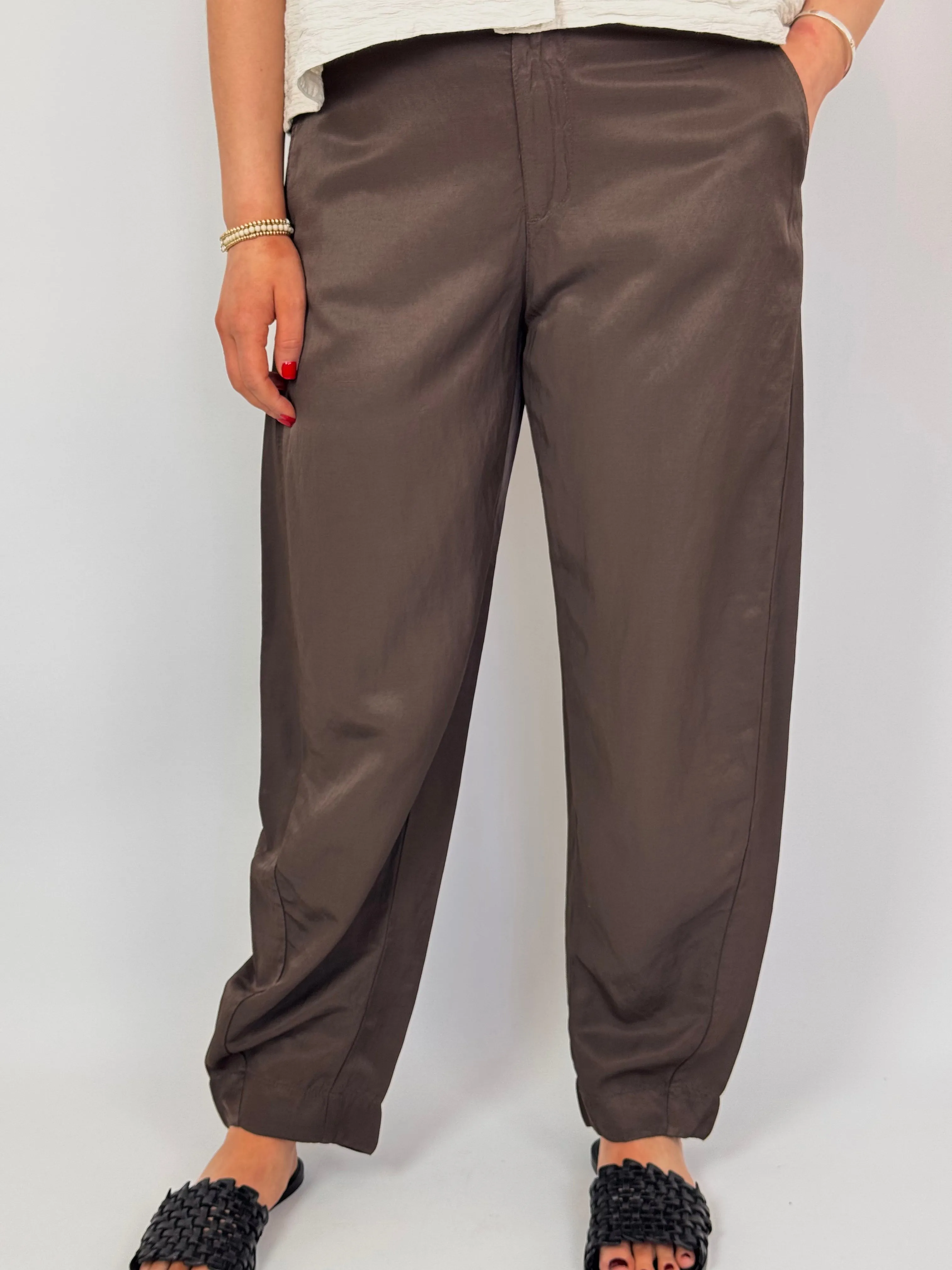 European Culture 06F0 Trousers Brown