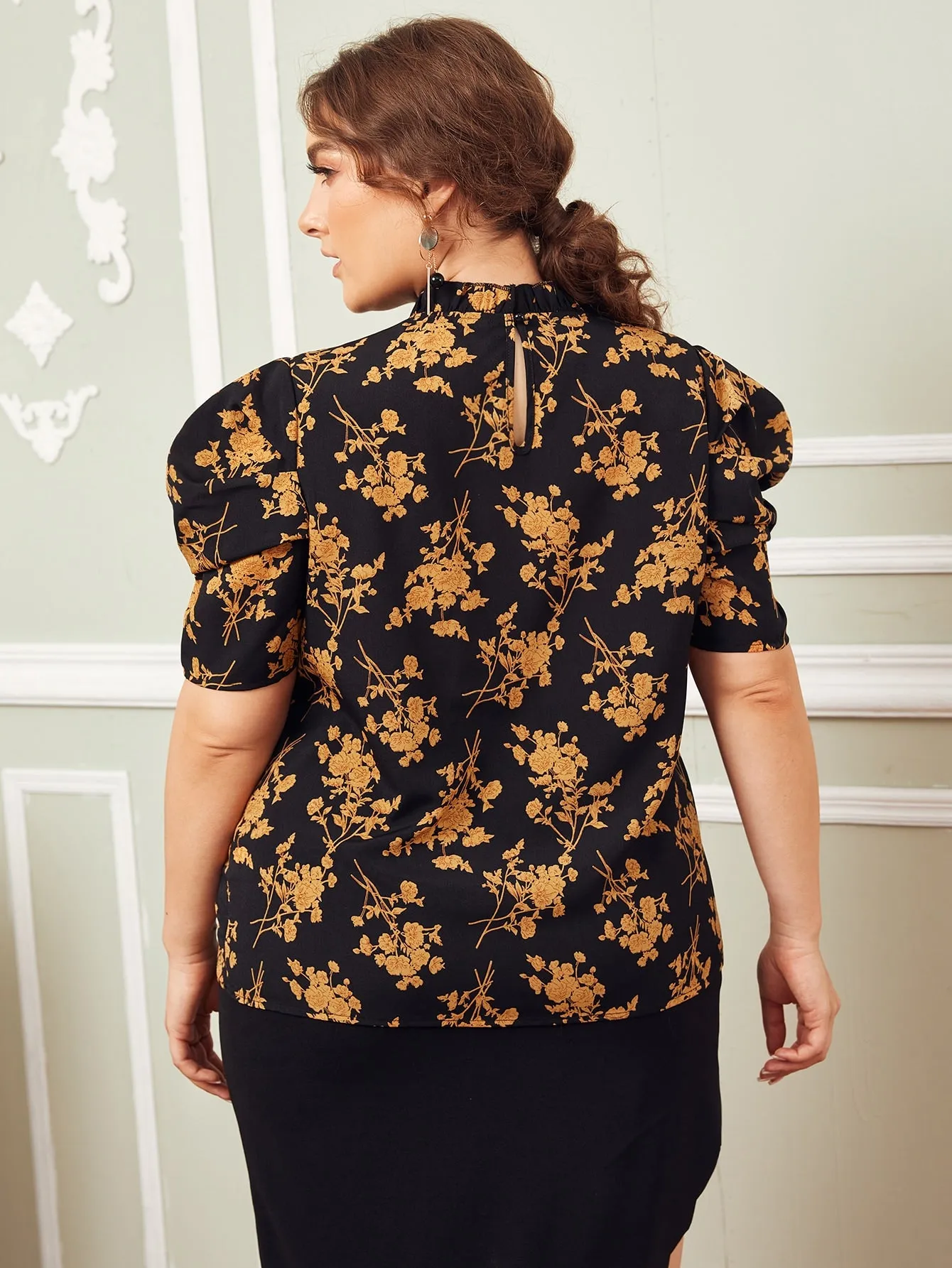 Floral Frill Short Sleeve Stand Collar Regular Plus Size Blouse