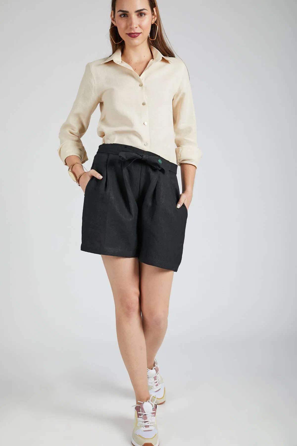 Gleam Tie Up Shorts