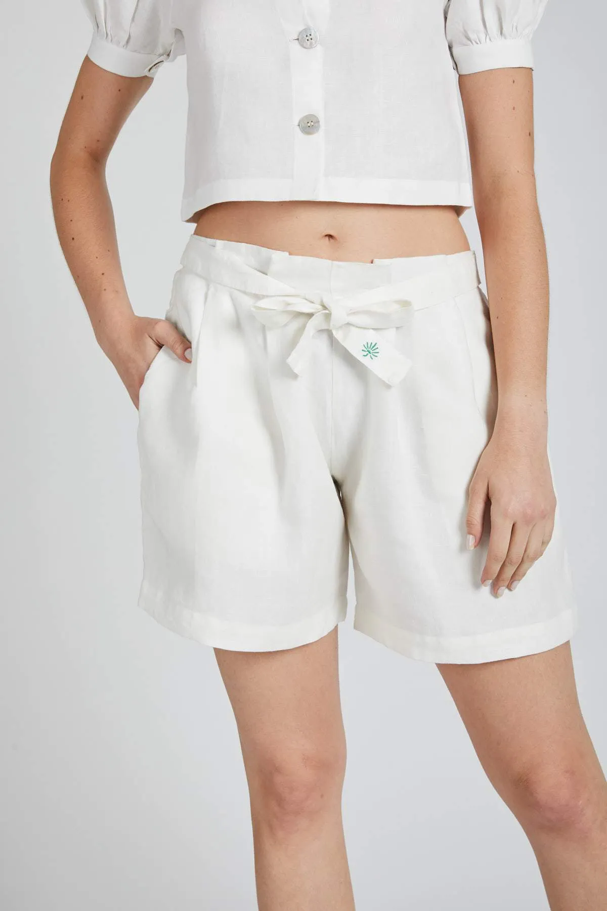 Gleam Tie Up Shorts