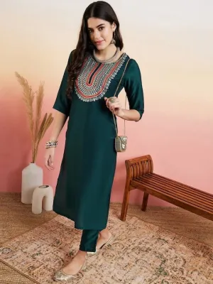 Green Ethnic Motifs Yoke Design Regular Thread Work Kurta With Trouser