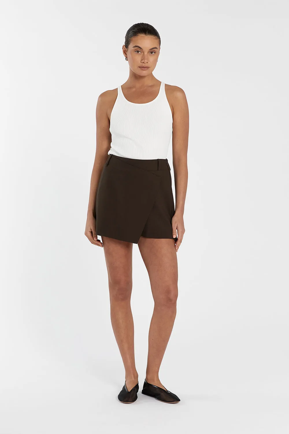 JULIE BITTER CHOC TAILORED SKORT