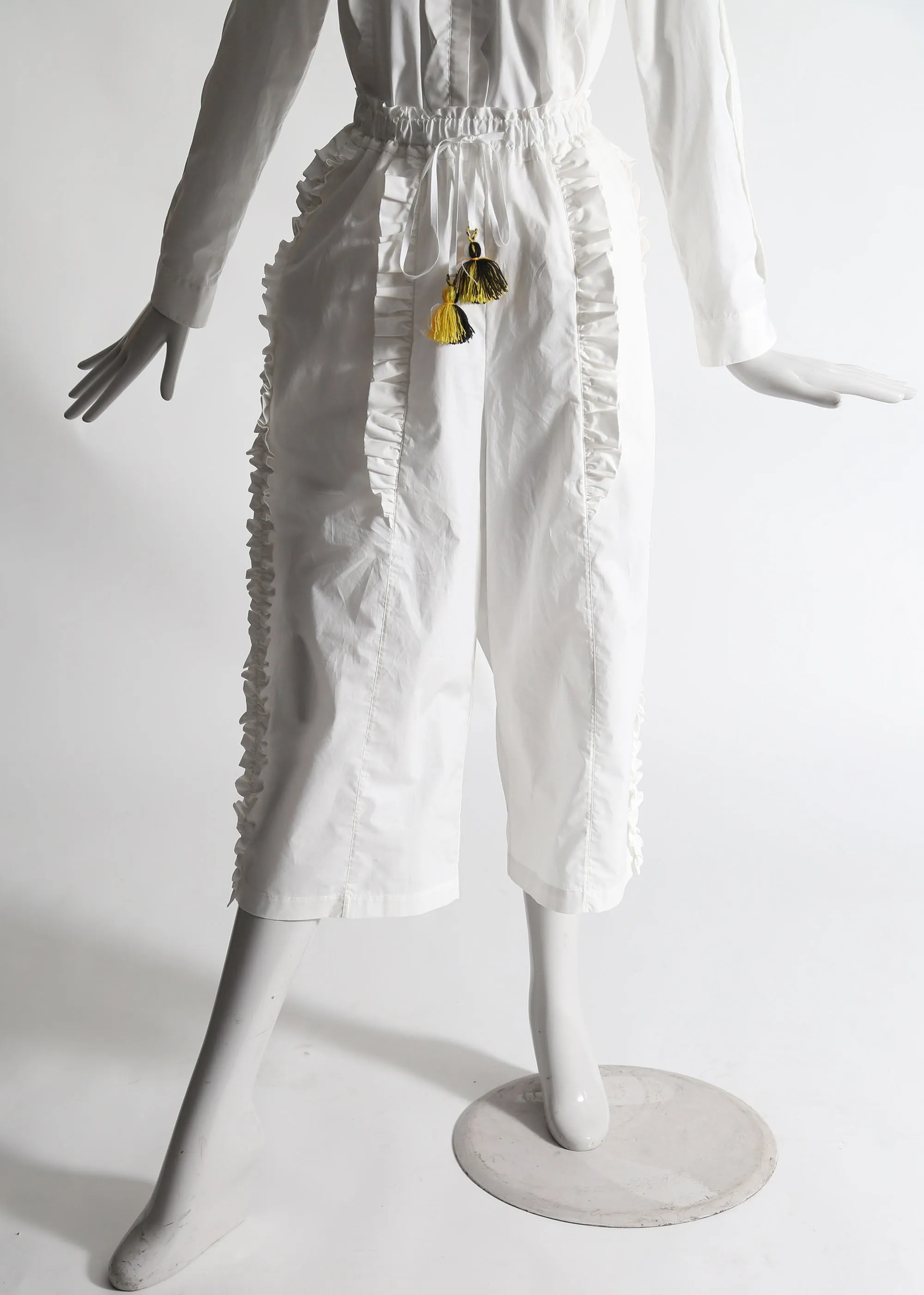 LAUREL RUFFLE TROUSERS
