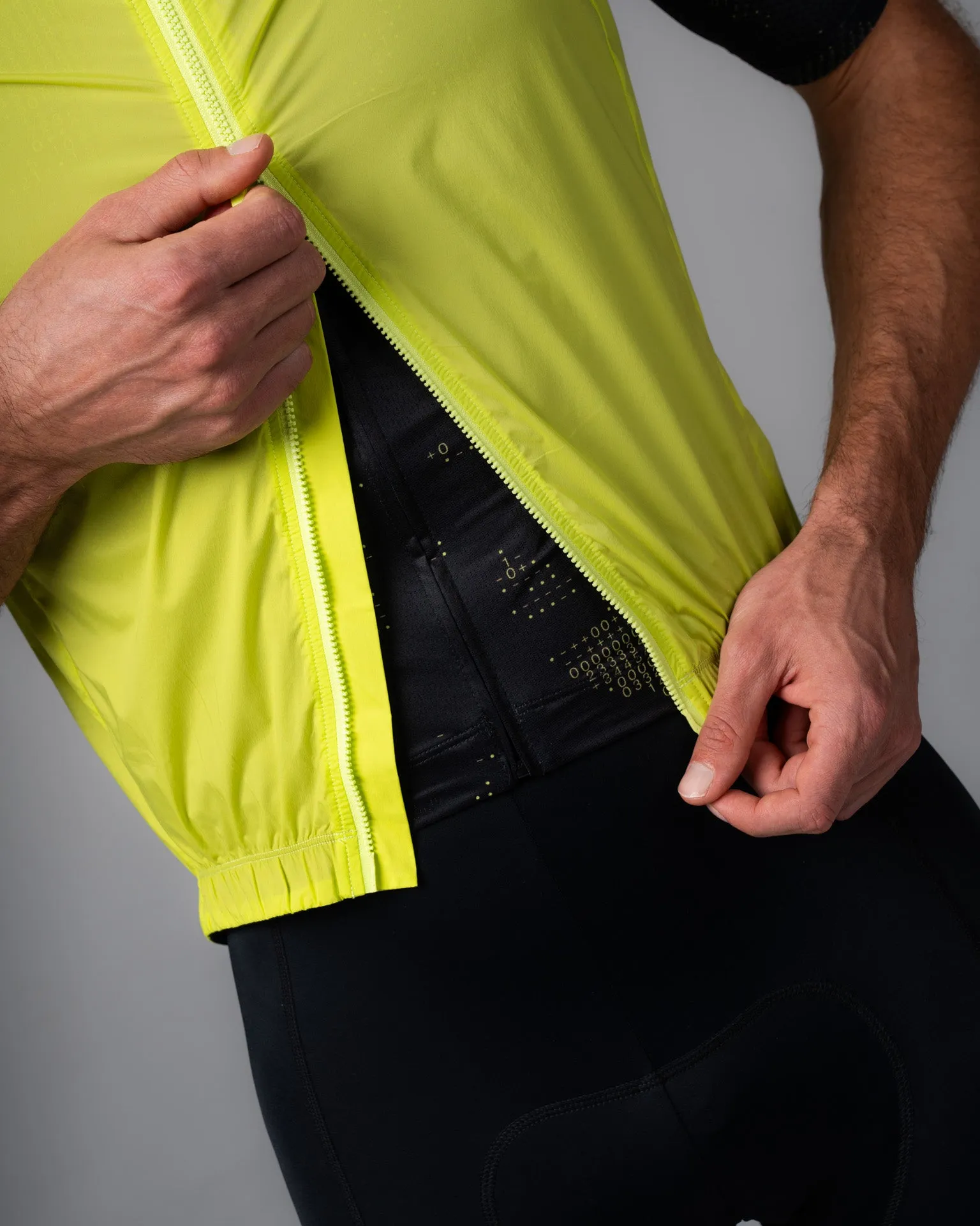 Men's Core Vest - Aston Martin F1® Team Lime Essence