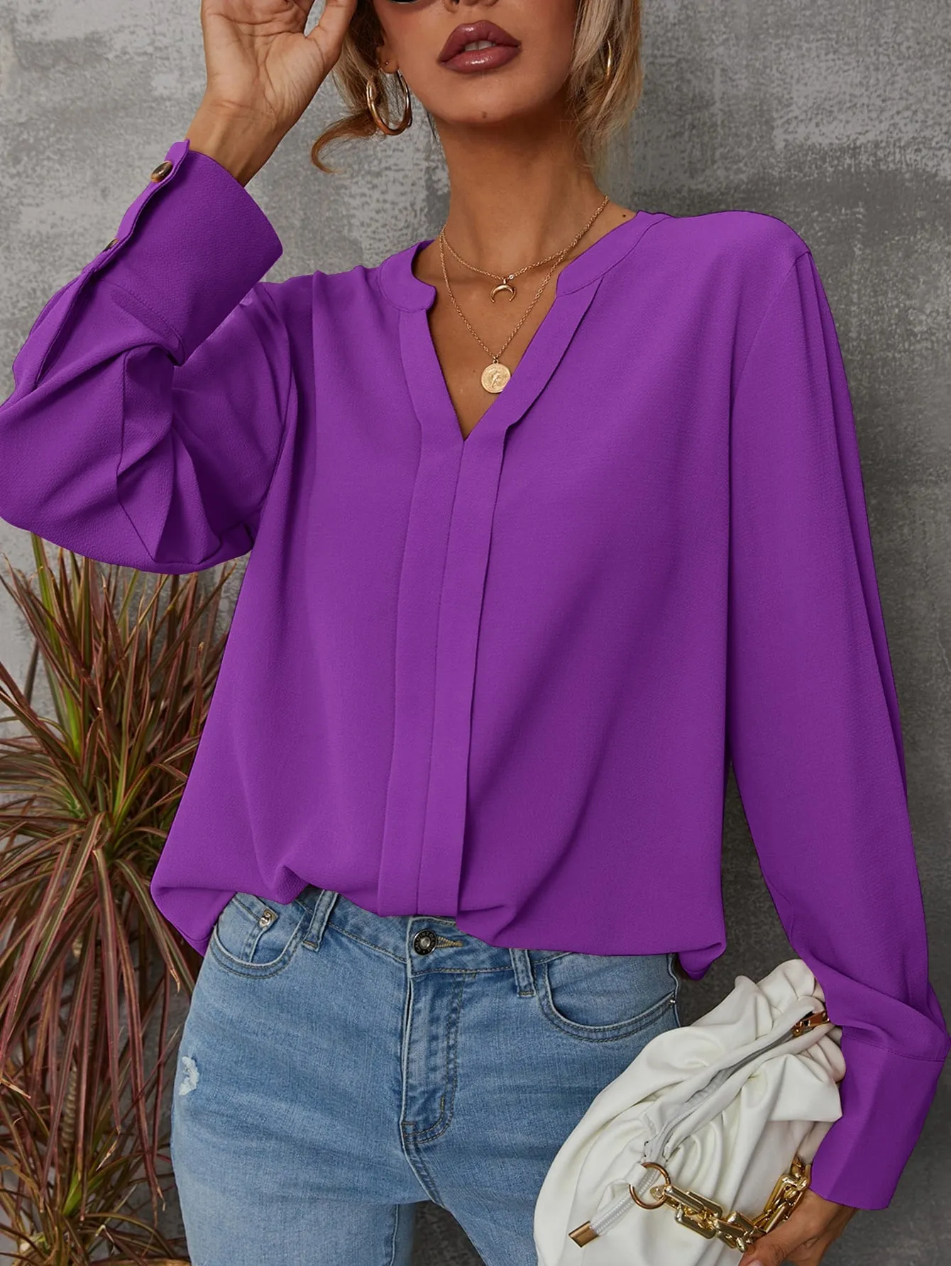 Solid Notched Buttoned Cuff Blouse