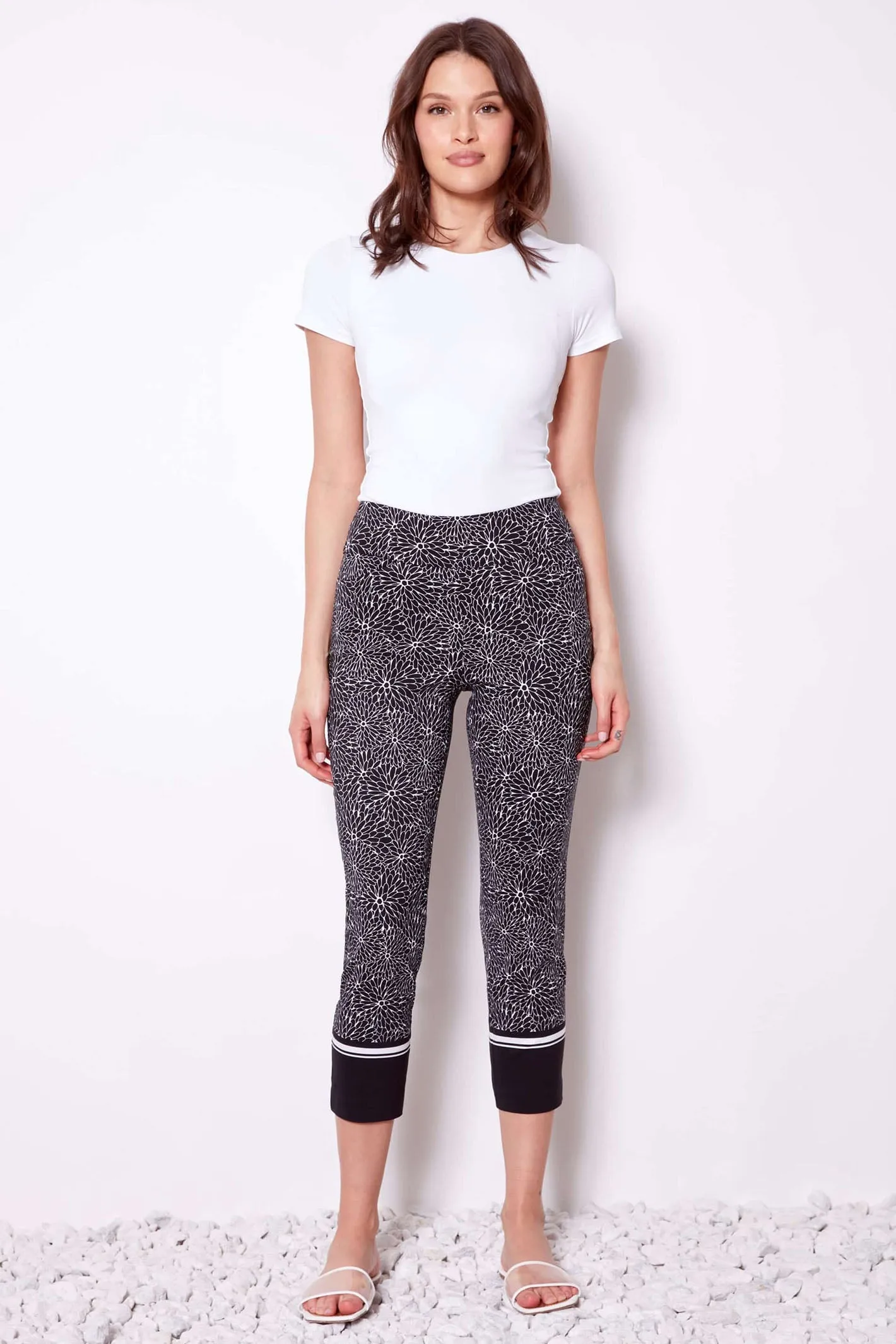 Up Pants 68484 Edge Cropped Trousers Black 2650
