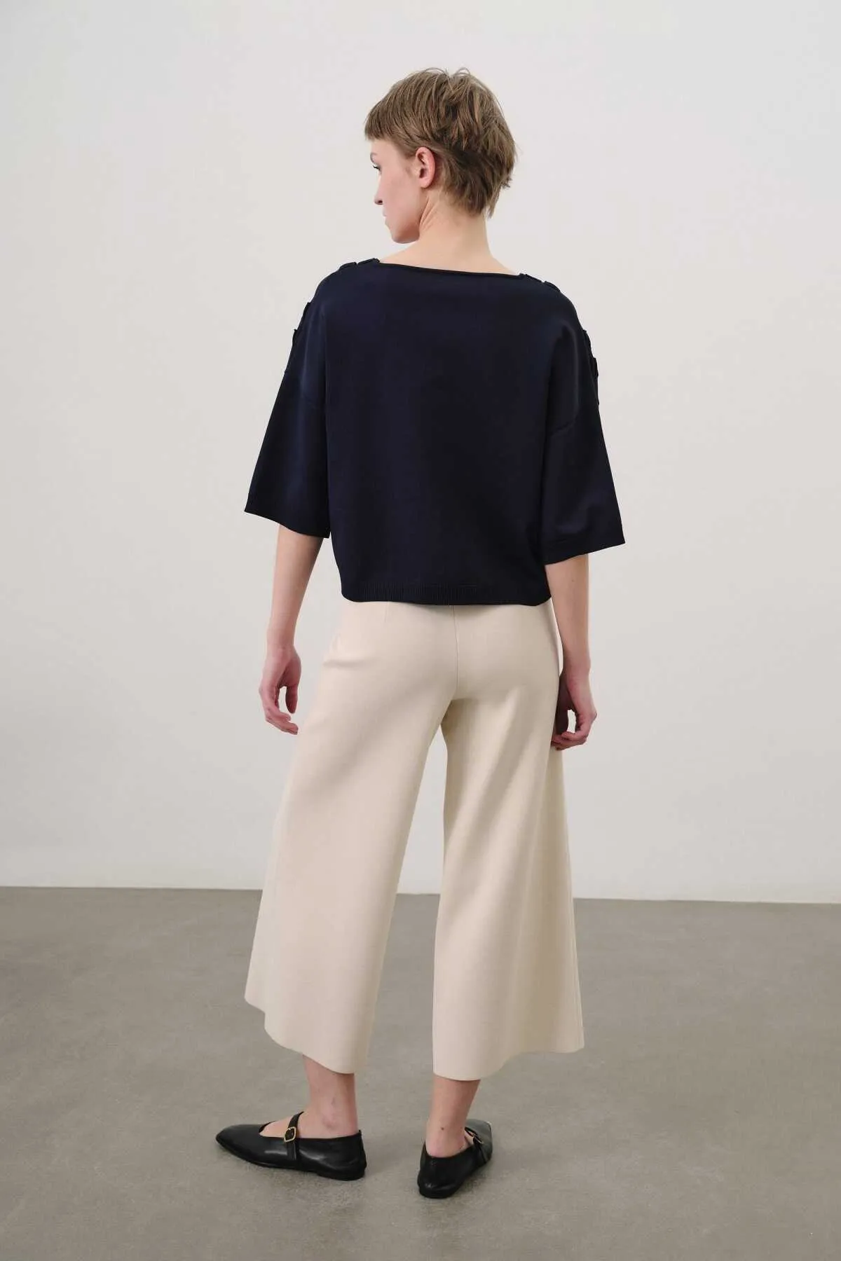 V-neck Navy Blue Knitwear Sweater