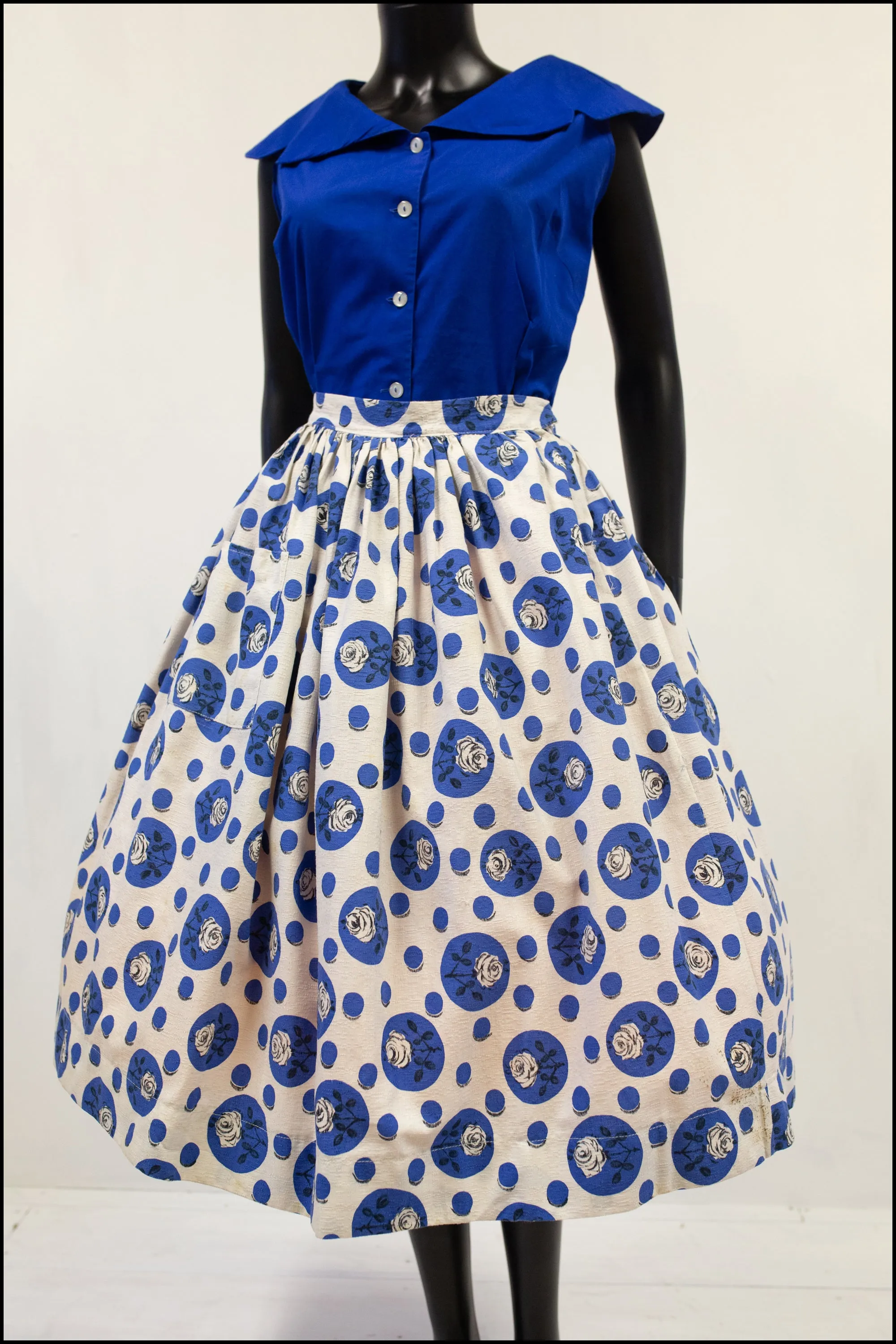 Vintage 1950s Blue 'Polka Dot Rose' Full Skirt