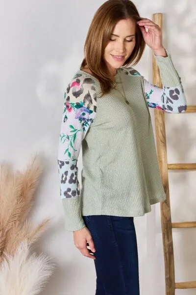 Women's Hailey & Co Full Size Printed Round Neck Blouse
