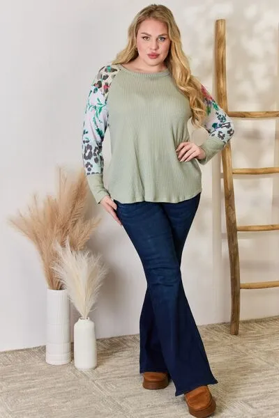Women's Hailey & Co Full Size Printed Round Neck Blouse