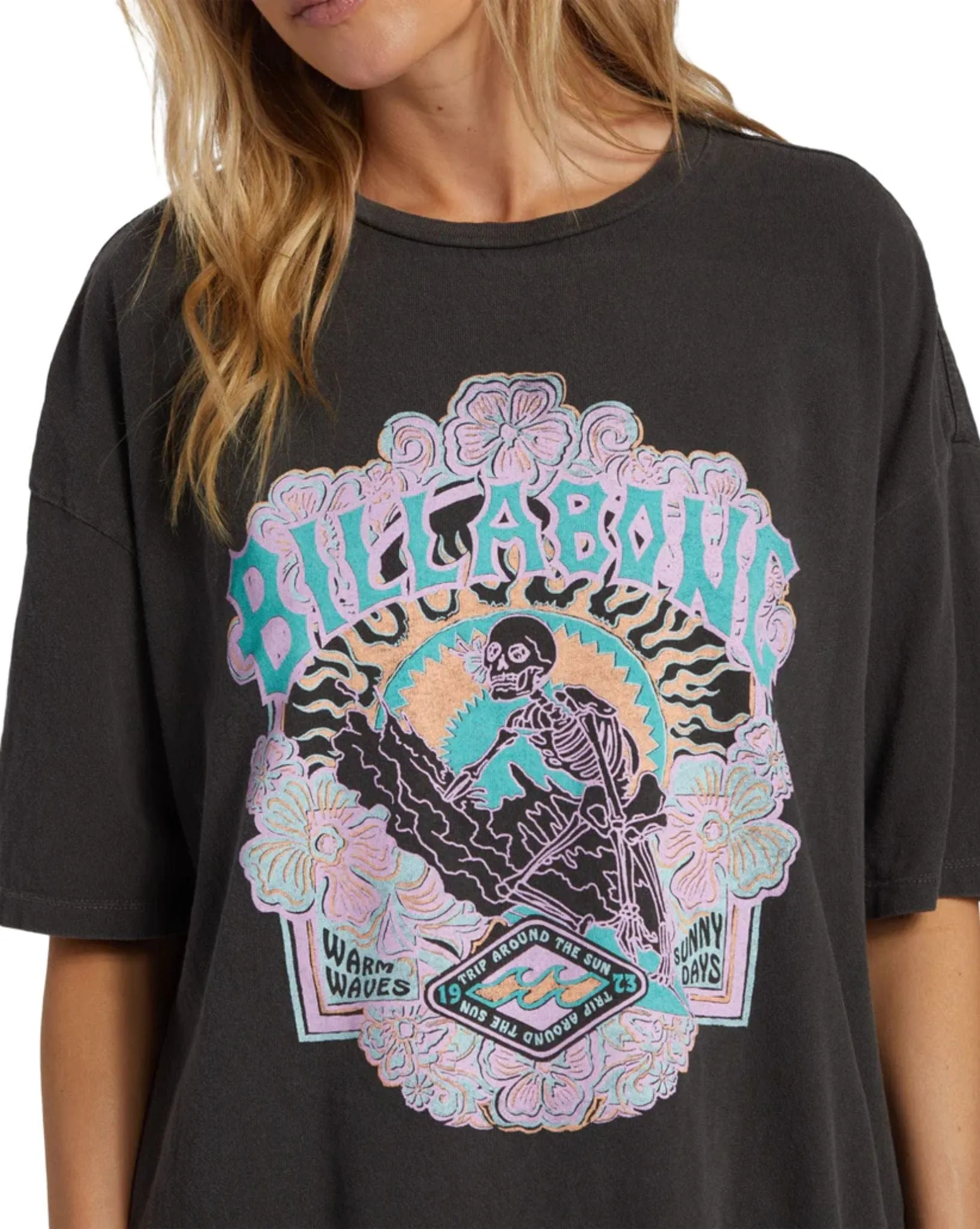 Womens Warm Waves Tee - Off Black
